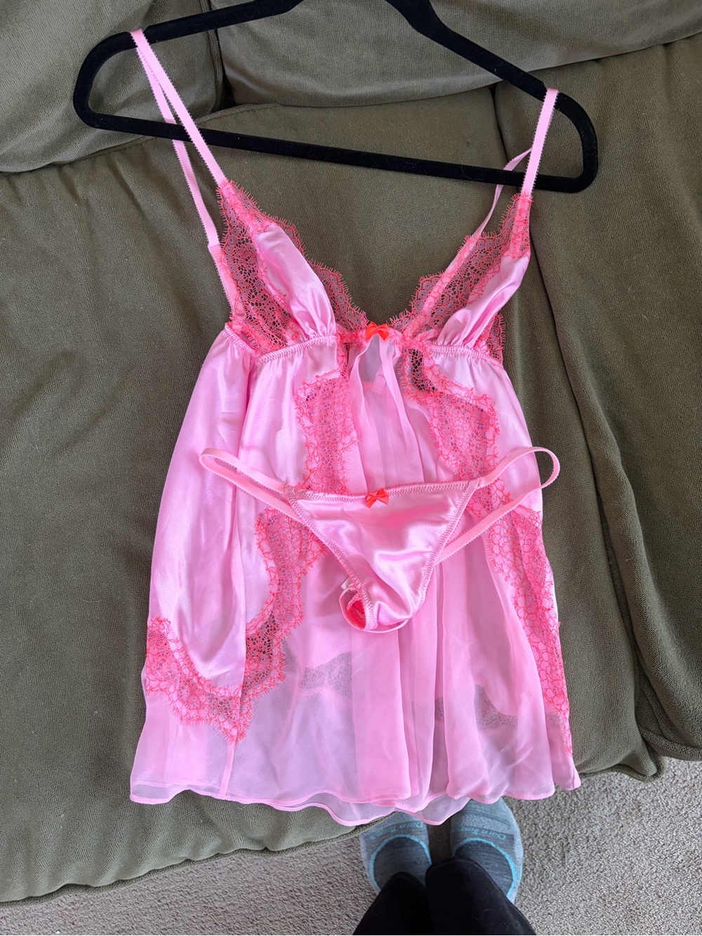 NWOT Victoria's Secret Pink Satin & Lace Chemise with Matching G-String